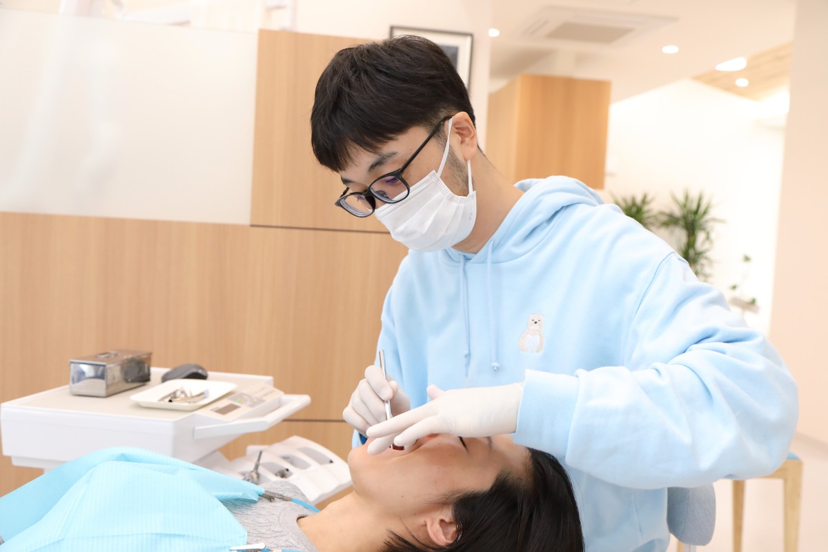 【お口の状態を詳しく確認します】