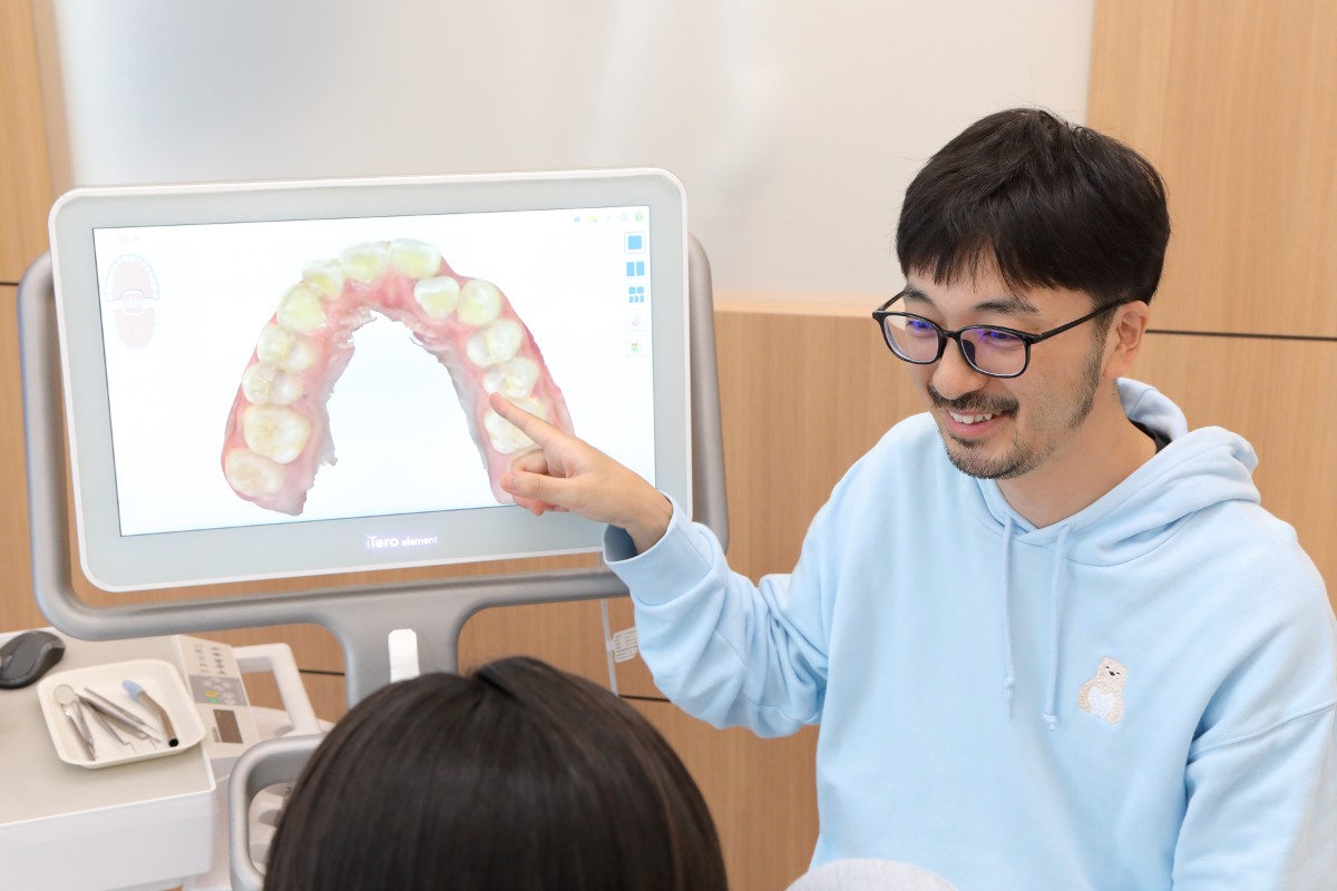 噛む力・見た目・健康を考えた成人矯正